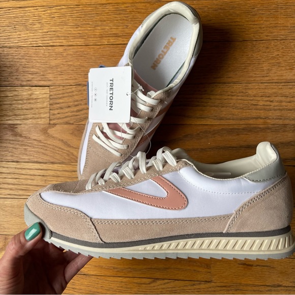 NEW Tretorn Rawlins 2.0 White Blush Sneaker Multiple Sizes NWT - Picture 1 of 4